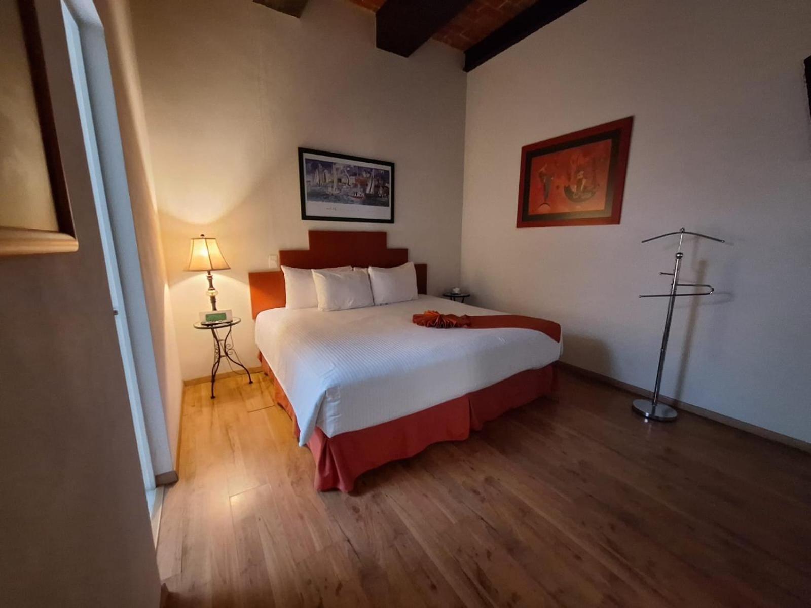 Hotel Del Capitan De Puebla, Departamentos Ngoại thất bức ảnh