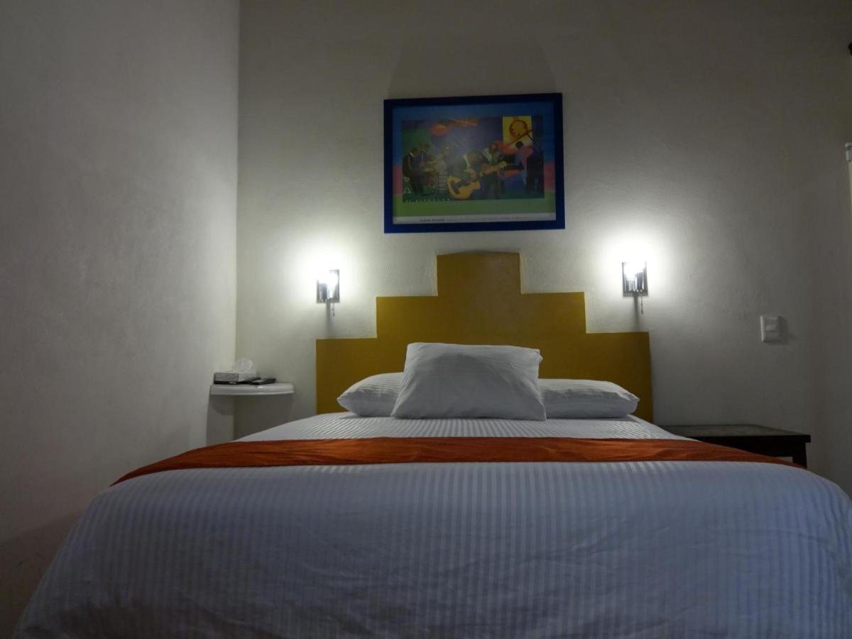 Hotel Del Capitan De Puebla, Departamentos Ngoại thất bức ảnh